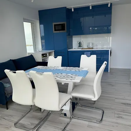 Apartament Rowy *