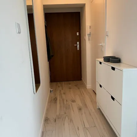 Apartament Rowy Daire *